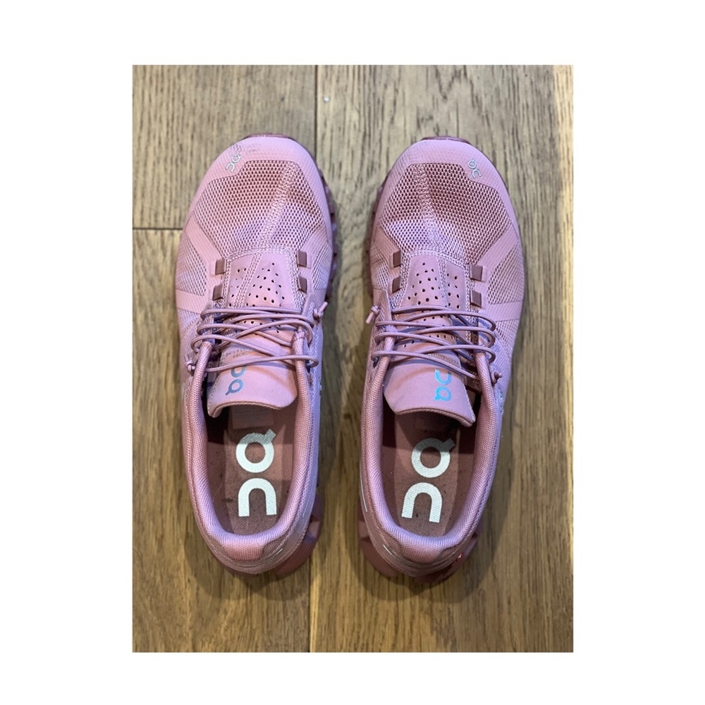 On Cloud Monochrome Sneakers